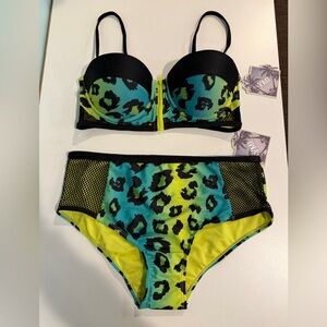 YMI Neon Leopard Print Bikini Set - Black, Teal & Lime Size Large Swimsuit NWT